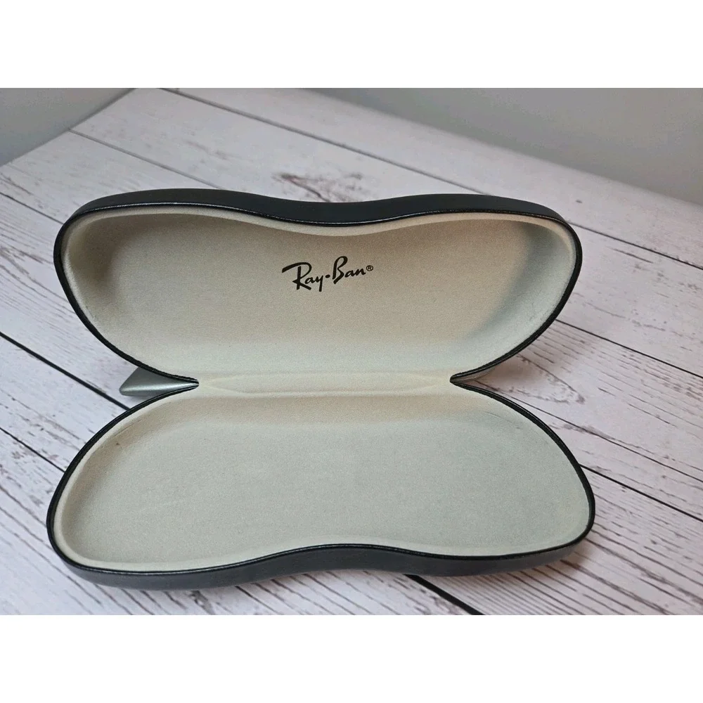 Ray-Ban Black Hard Clam Shell Sunglasses Eyeglasses Case and Cloth Clamshell